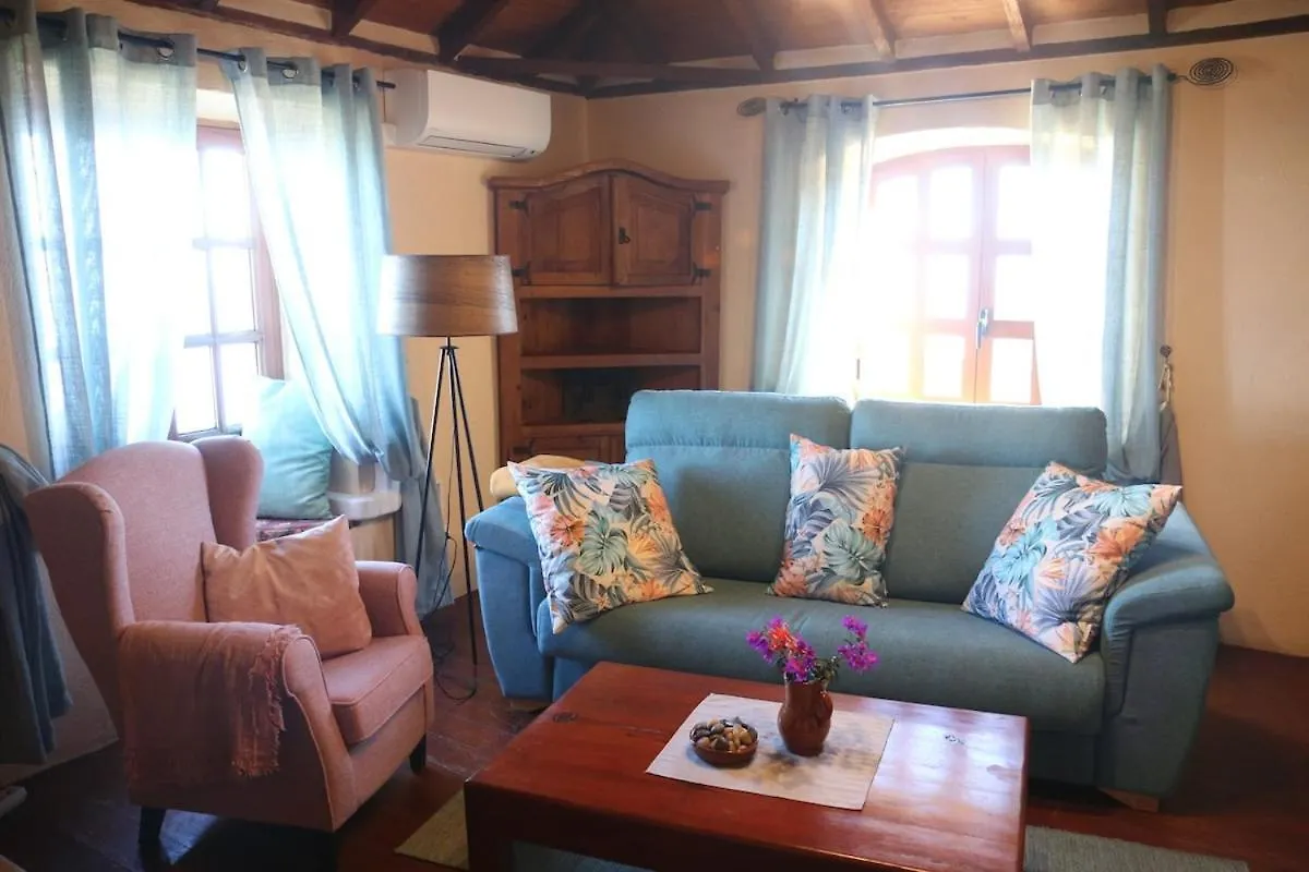 Finca La Hoya 1-Tradition Trifft Moderne- Meerblick, Whirlpool & Wintergarten-2 Personen Las Cruces  Spagna